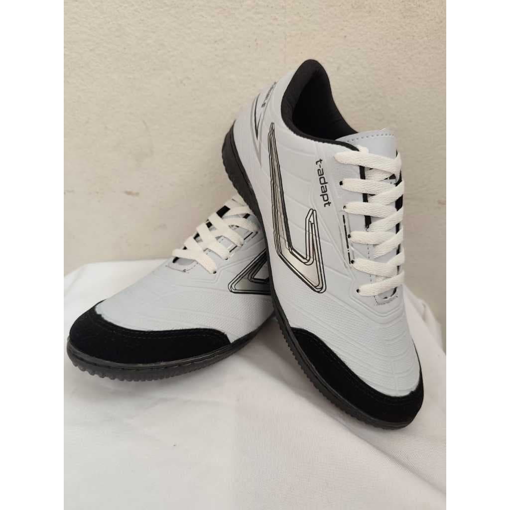 CHUTEIRA TENIS FUTSAL TOP QUADRA SALAO ESPORTE FUTEBOL COSTURADA