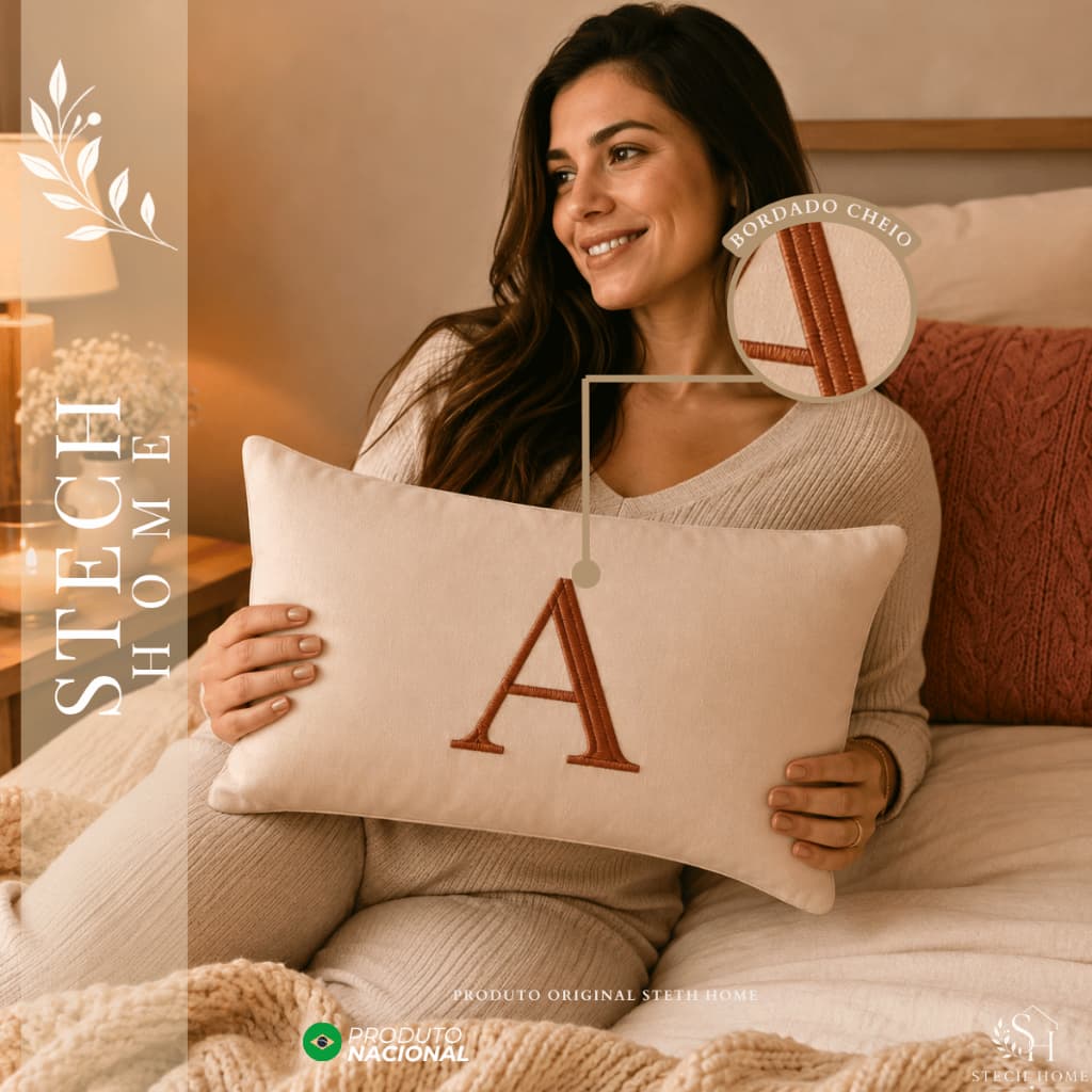 Almofadinha Almofada PERSONALIZADA INICIAL Bordada Decorativa Baguete  - Terracota