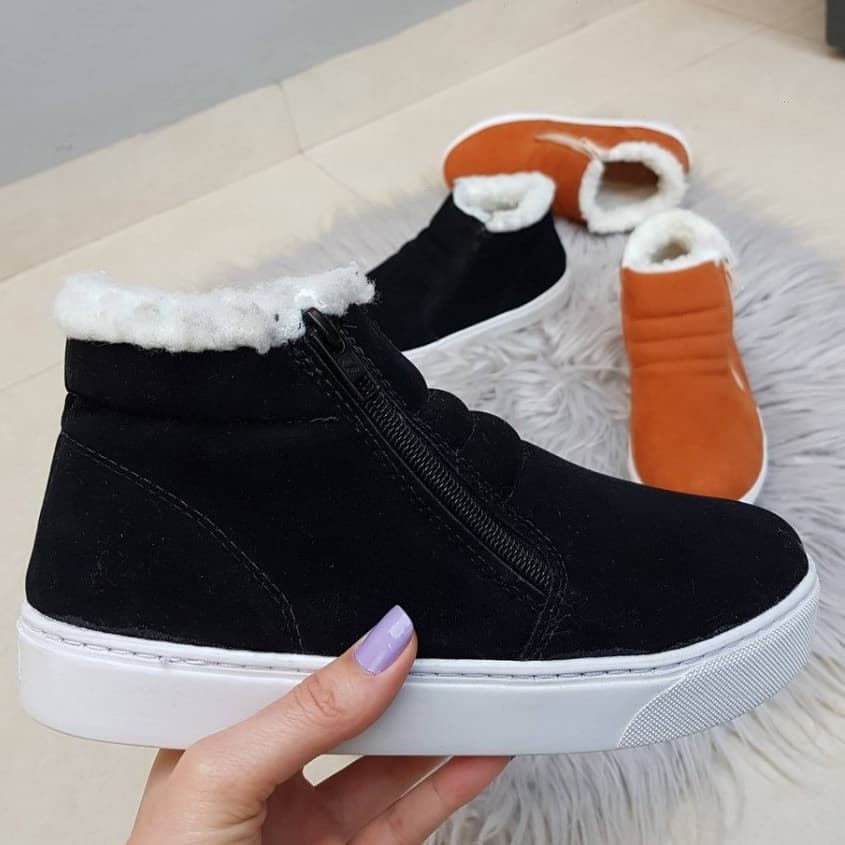 Tênis bota com pelos botinha peluciada envio imediato