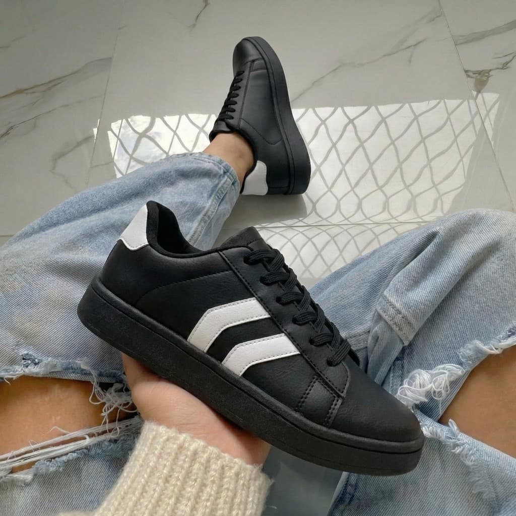 Tênis Casual Feminino Macio Todo Preto Tradicional Confortável Várias Cores Sola De Borracha