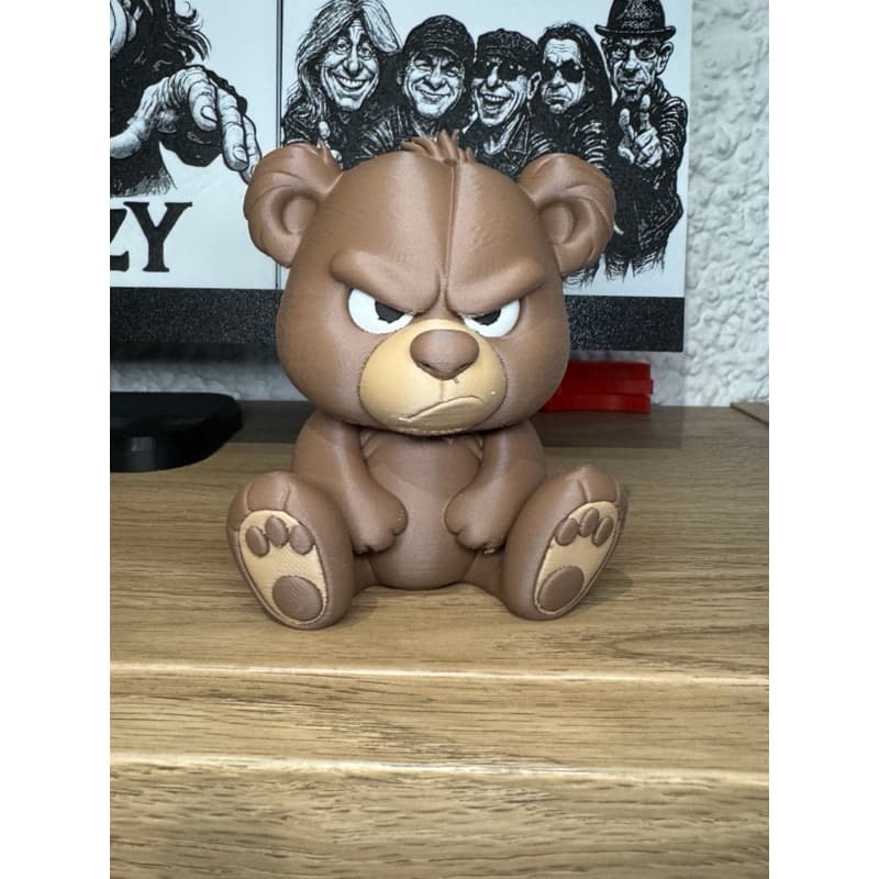 Urso mal-humorado.