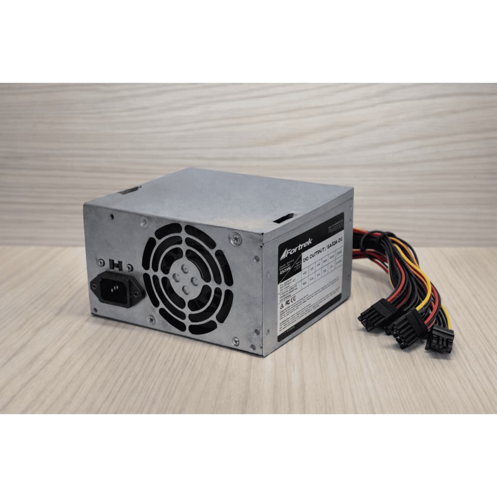 Fonte ATX Fortrek 200W Real PWS2003 | Bivolt | 20+4 Pinos