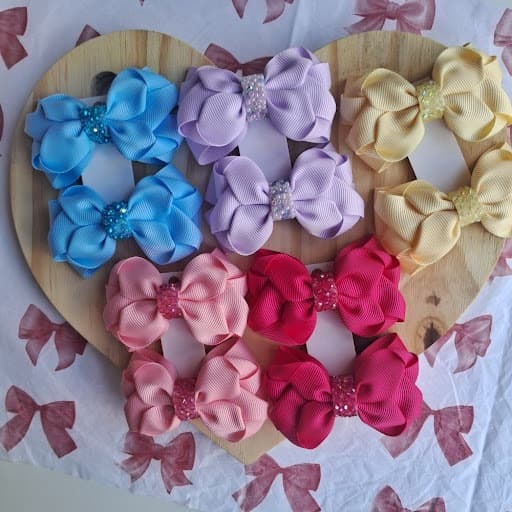 Kit Par de Lacinhos de Cabelo para Menina com Brilho Amor