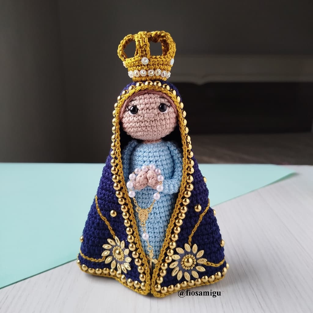 Nossa Senhora Aparecida em amigurumi crochê