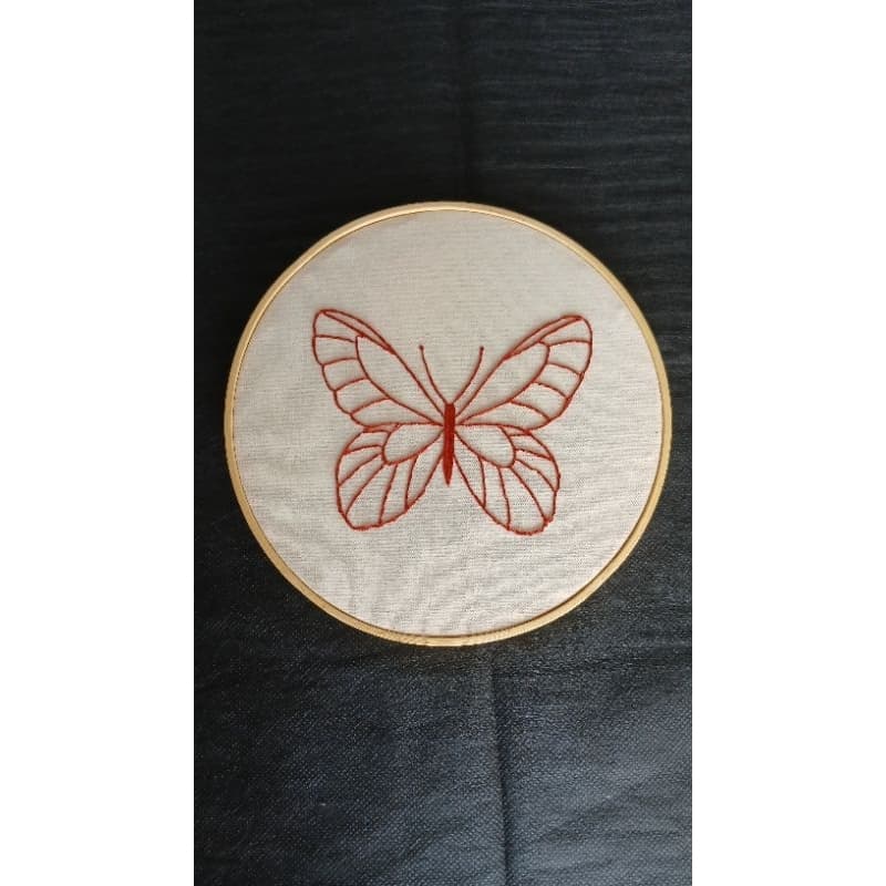 Bastidor bordado borboleta / enfeite para porta ou decoração de borboleta