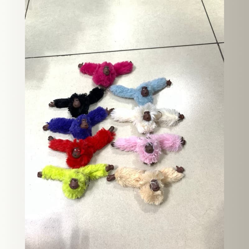 Chaveiro Pingente Pelúcia Macaco - Fofura e Versatilidade em Cores Sortidas