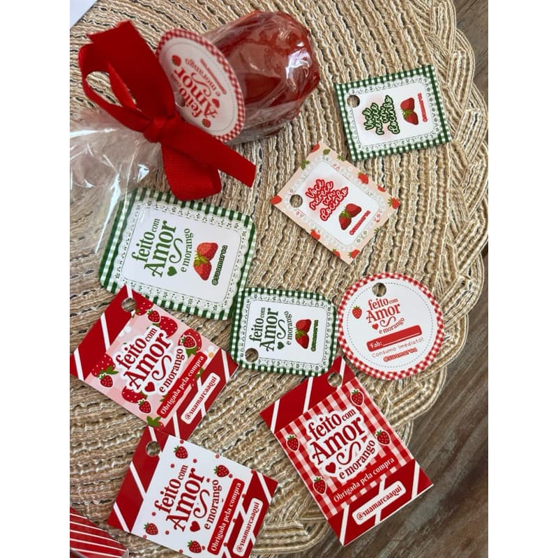 Tags e caixinha Morango do amor Cartao agradecimento/confeitaria delicada Personalizado