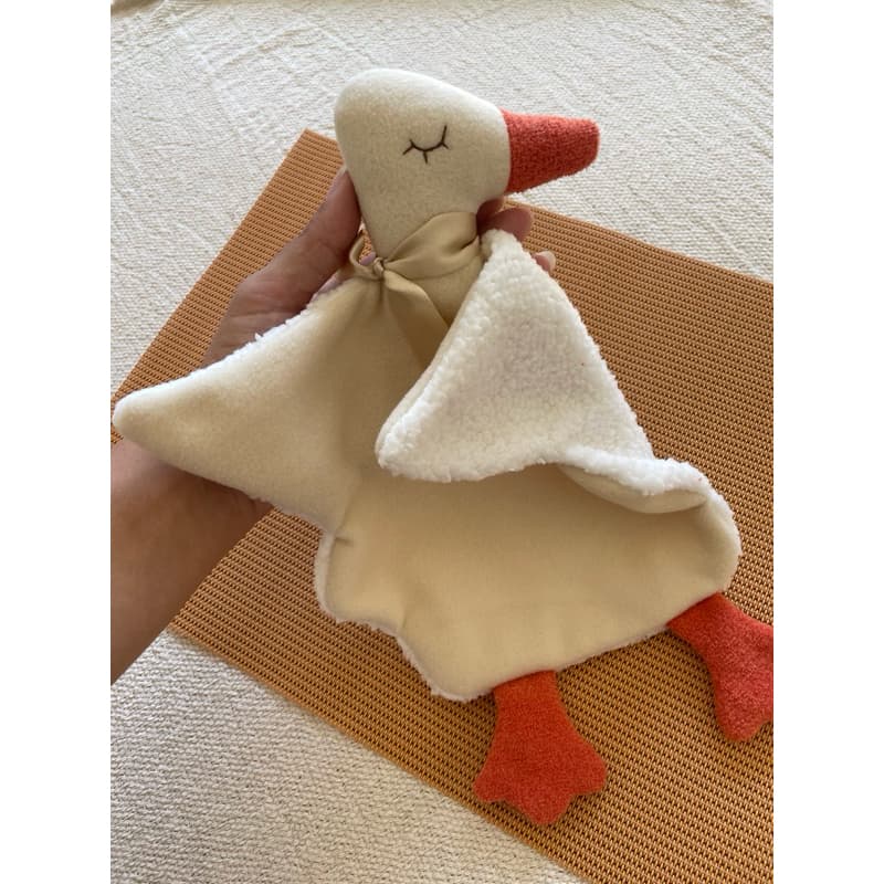 Naninha Ganso Bebê Pelúcia Macia Antialérgica Para Dormir Infantil Presente Recém Nascido