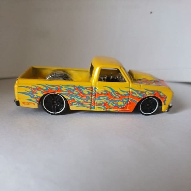Hot wheels  87 C10 pick-up 2013 top looser original raríssima