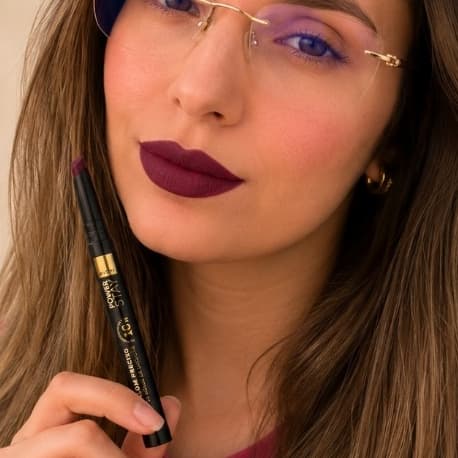Power Stay Avon Batom Preciso Matte  VINHO PROFUNDO 10h - 1,2g longa duração,alta pigmentação