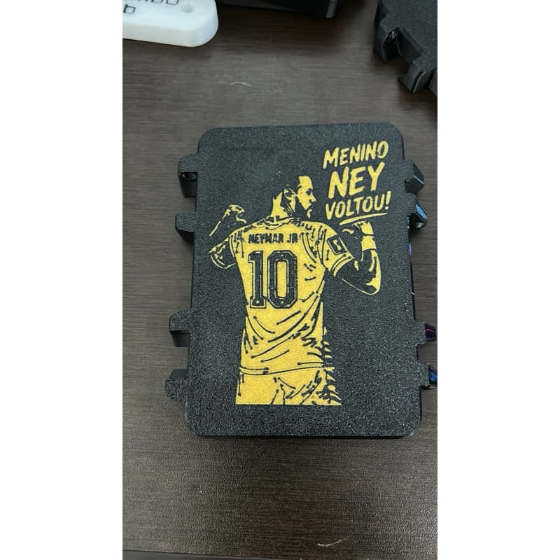 Porta Figurinhas Copa Do Mundo Caixa Maleta Organizadora 3D Texturizada Carbono, Brilhante, Neymar, Cristiano Ronaldo