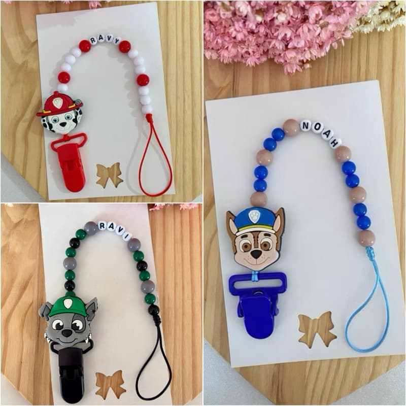 prendedor de chupeta personalizado com nome menina e menino prendedor de bico
