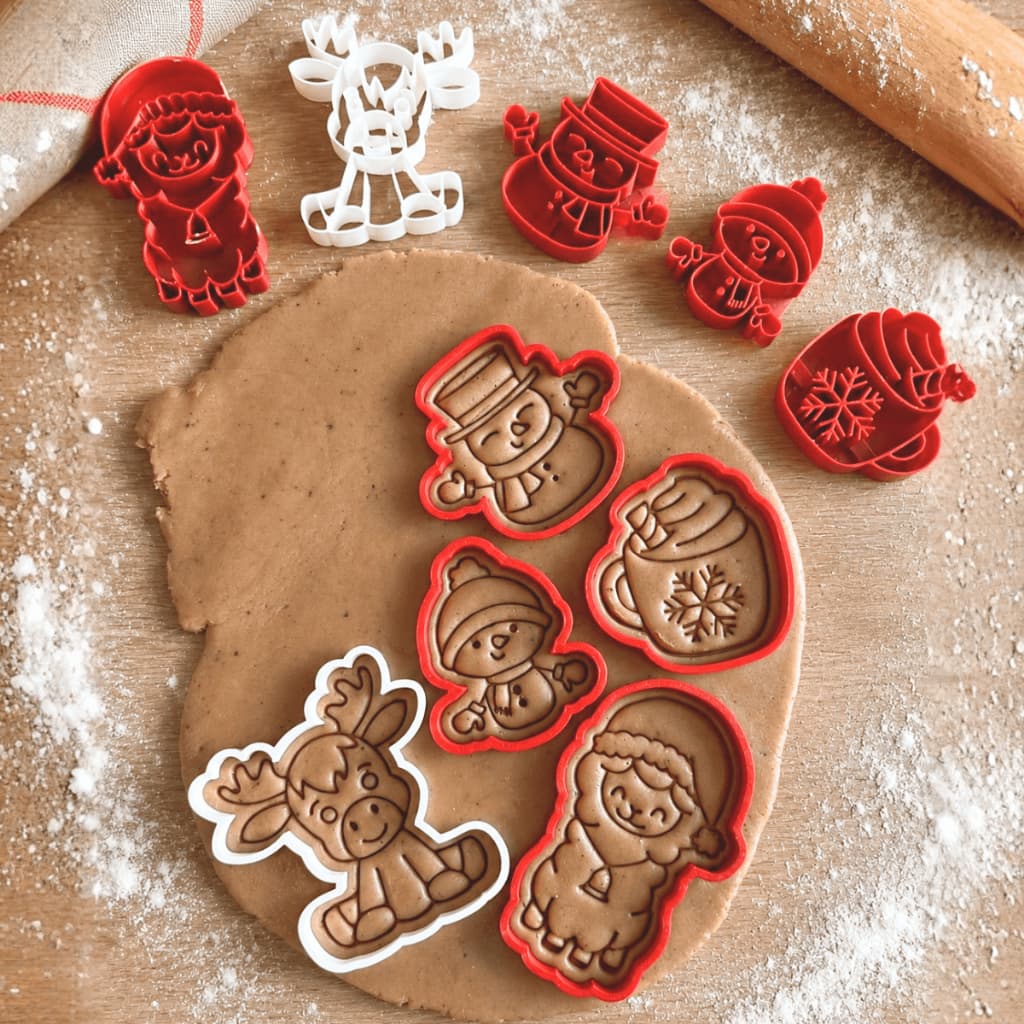 Kit 7 Cortadores Marcador Massas Natalino Biscuit Pasta Americana Artigo Confeitaria Natal Biscoito