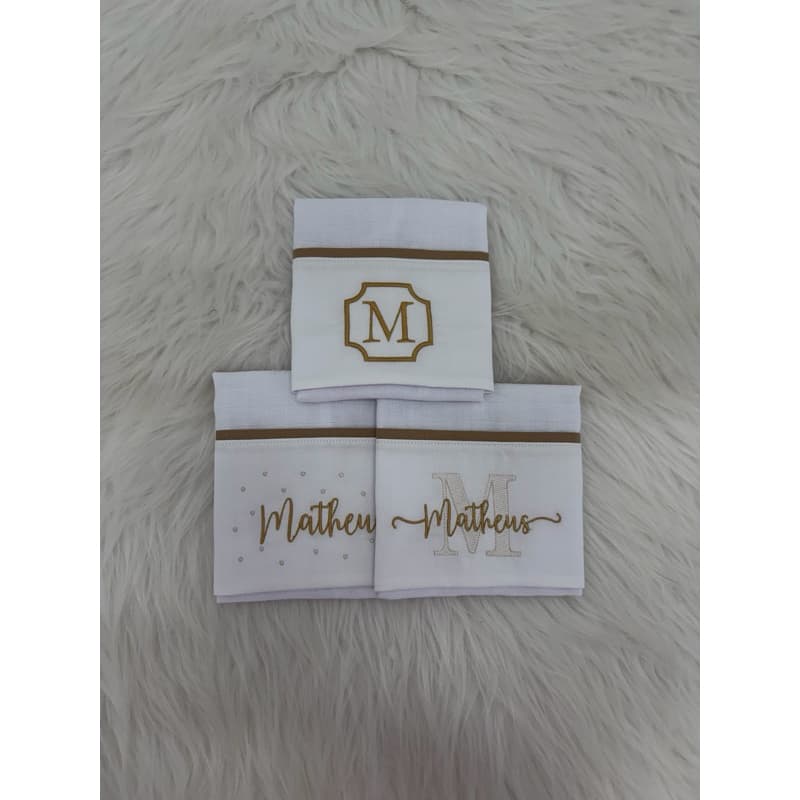 Kit Fraldas Personalizadas Bebê 3 Peças | 1 Passeio 50x70 + 1 Ombro 40x50 + 1 Boca 35x40 com Nome