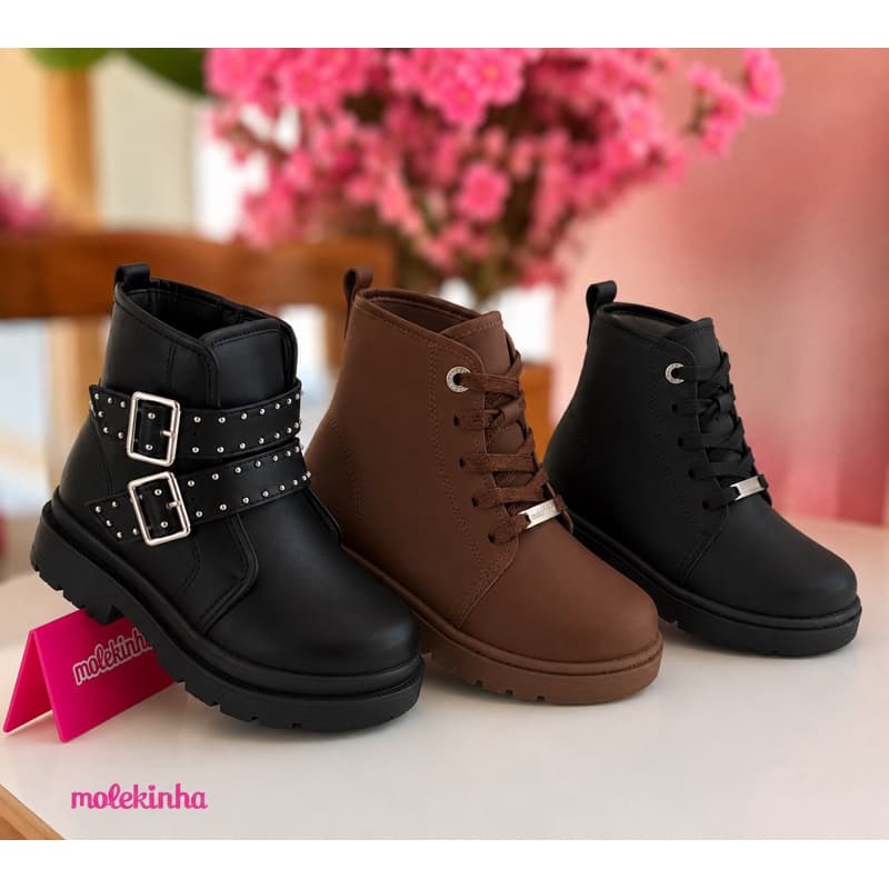 Bota Molekinha Juvenil Feminina Fivelas Decorativas Strass Moderna Casual Original - Preta - Avelã - Off