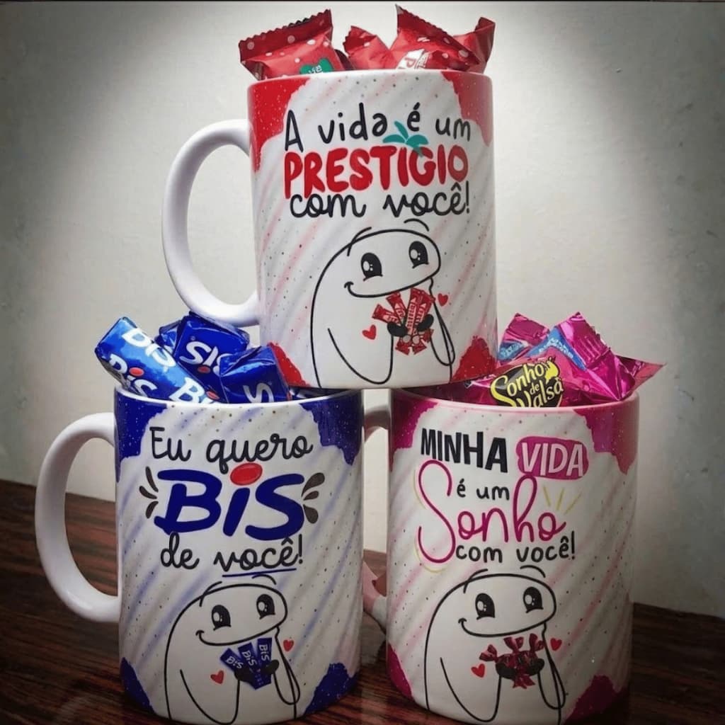 Caneca Personalizada Cerâmica + Chocolates BIS, Sonho de Valsa Ou Prestigio | Presentes Especial