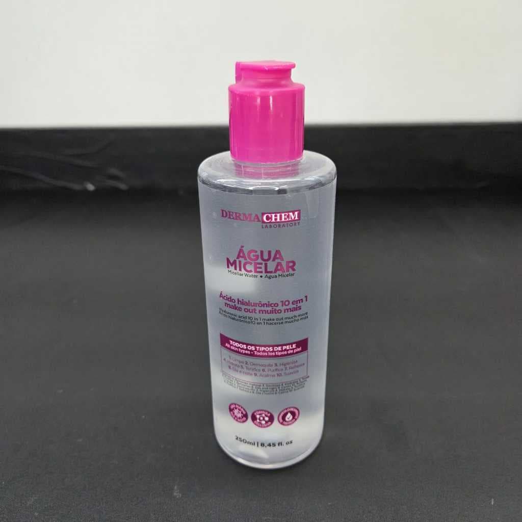 ÁGUA MICELAR DERMACHEM COM ÁCIDO HIALURÔNICO - 1 UNIDADE DE 250 ML