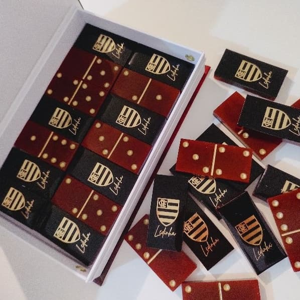 Jogo dominó personalizado em resina epóxi (Fazemos qualquer tema)LEIA A DESCRIÇÃO
