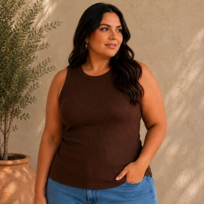 Regata Feminina Plus Size Básica Canelada Ajustada Gola Redonda Blusinha Alça Grossa Slim G1 G2 G3