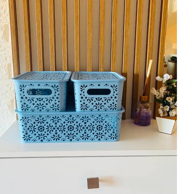 Kit com 3 Caixas Organizadoras Oriental Azul com tampa-7LITROS, 3,5LITOS E 3,5LITROS –Organização Prática Empilhável