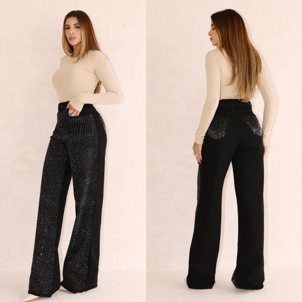 Calça Jeans Wide Leg Com Strass Na Frente E No Bolso De Trás , Cintura Alta - Modelo Galax