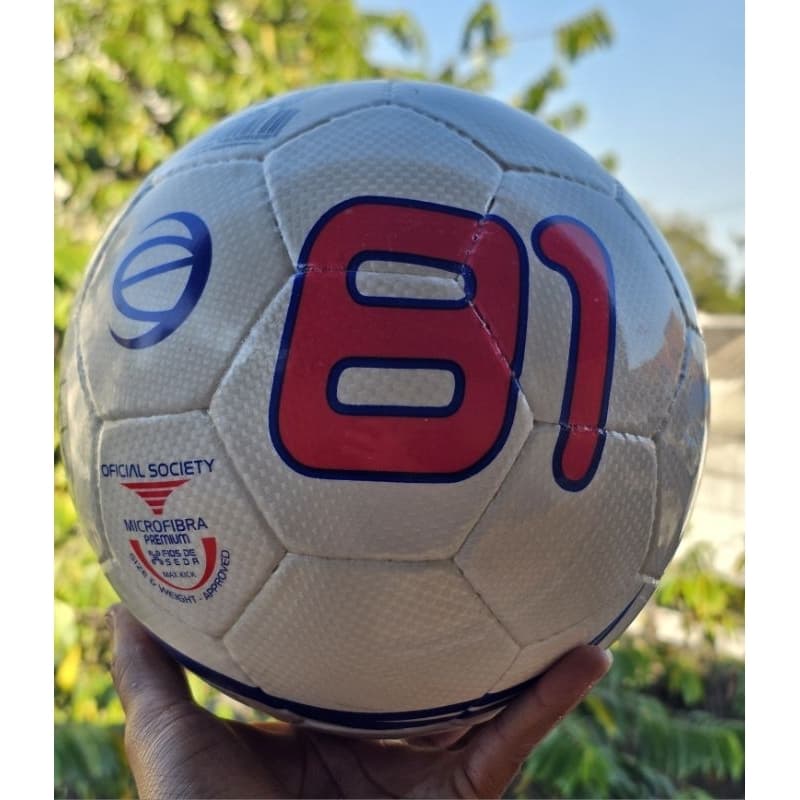 Bola Society Oficial Euro 81