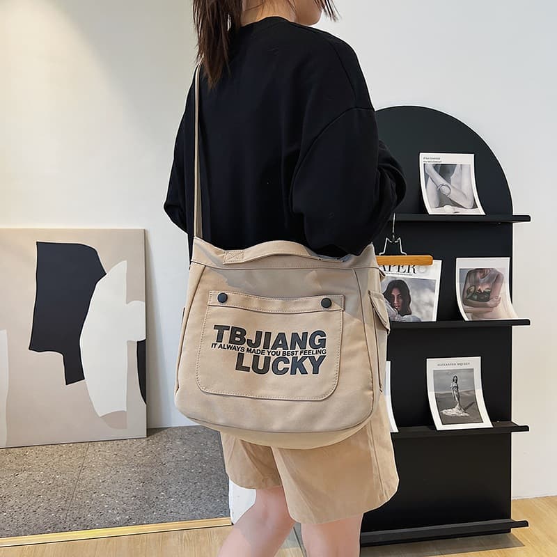 Bolsa Feminina Grande de Lona para Faculdade Universitária de Ombro Transversal Casual com Bolso Frontal