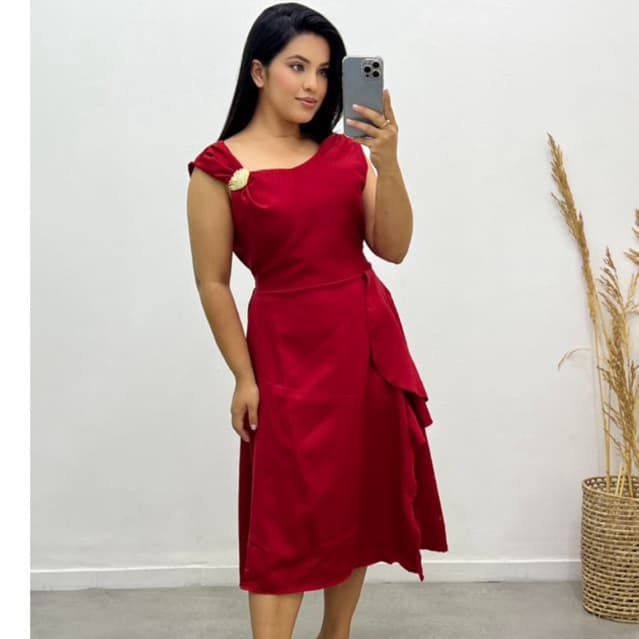 Vestido Feminino Alfaiataria com Fivela