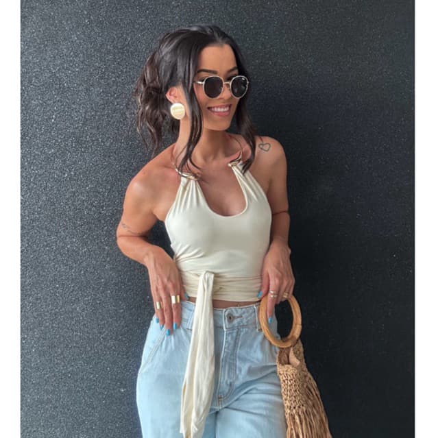 Top Cropped Feminino Decote V Argola no Pescoço Suplex Poliamida Estilo Colar Com Amarração Nas Costas Tendência Inverno