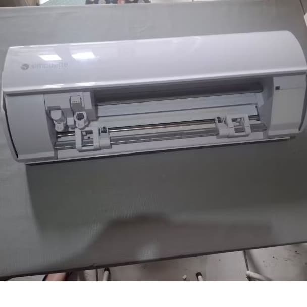 Silhouette Cameo 5 - USADA