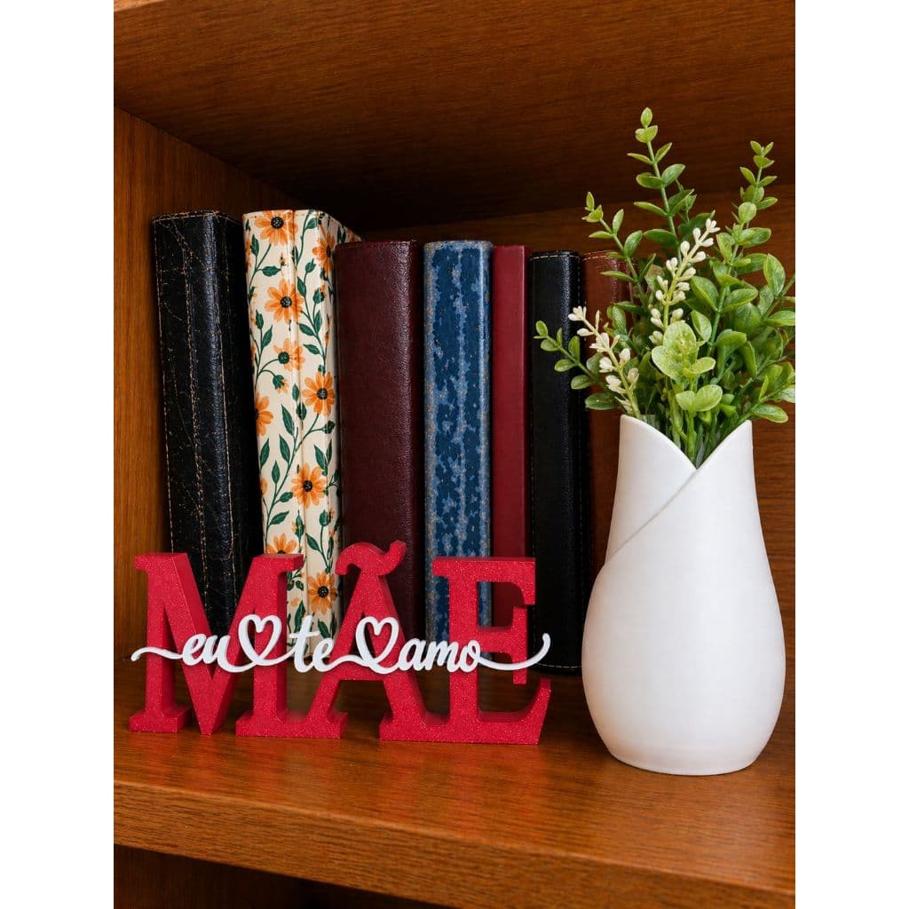 Letreiro Mãe eu te amo + Vaso decorativo Tulipa | Decoração de Dia das mães minimalista
