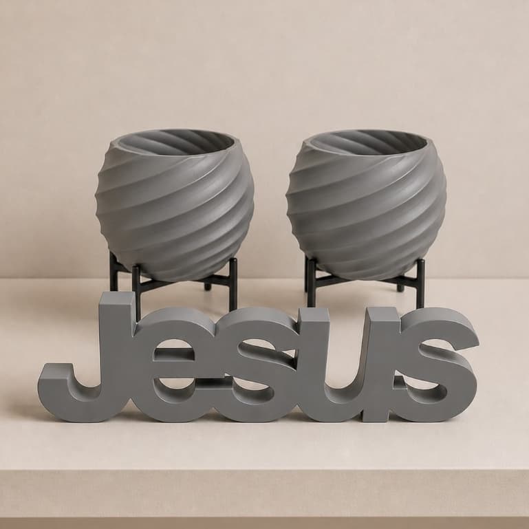 Kit Decorativo Jesus + Vasinhos de Flores Decoração Impressão 3D Ambiente Decorado