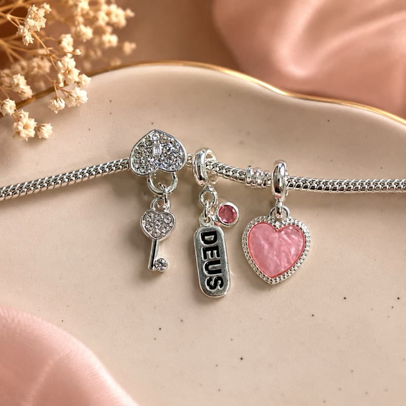 Kit 3 Berloques Deus Fé Banhado a Prata 925 | Presente Feminino Delicado