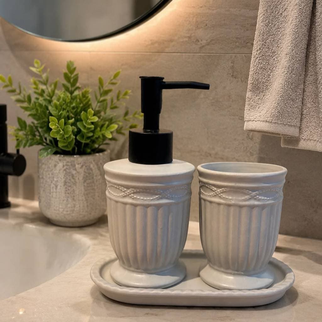 Kit Banheiro Lavabo 3 Peças Greece Porta Sabonete Líquido 200ml Suporte p/Escovas Em Cerâmica