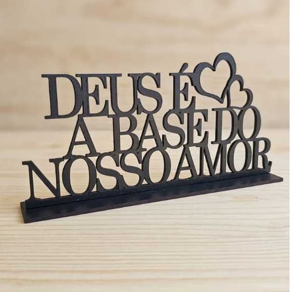 Letreiro Decorativo MDF Deus é a Base do Nosso Amor 29x13cm - Envio Imediato