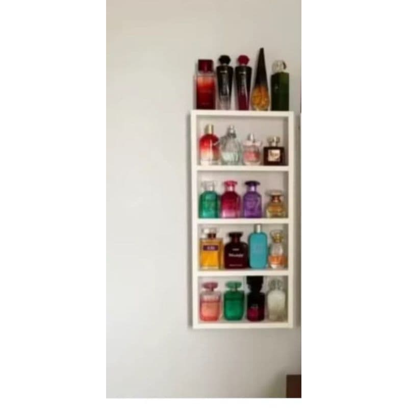 prateleira porta perfumes