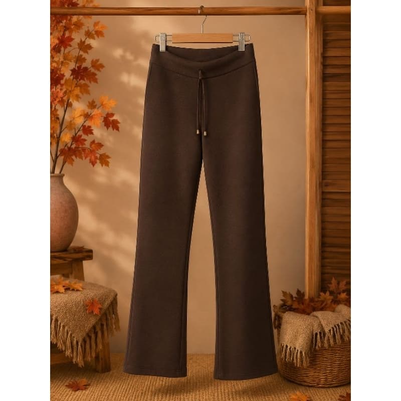 Calça Reta Feminina com Elastano | Confortável | P ao GG | Preta e Marrom