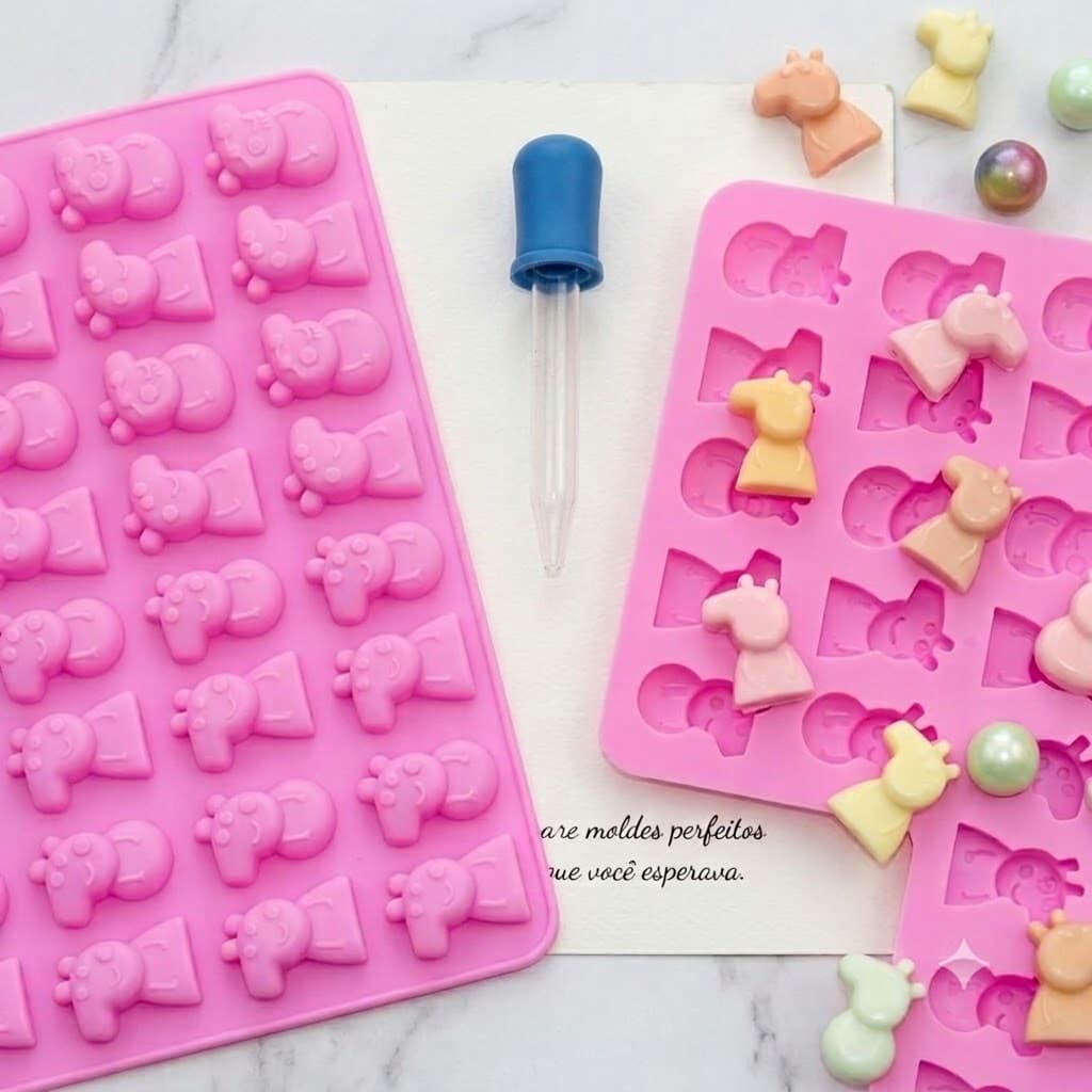 Molde de Silicone P.E.P.A  Dosador 32 Cavidades Chocolate Docinhos Gelo Resina Gelo e Gelatinas