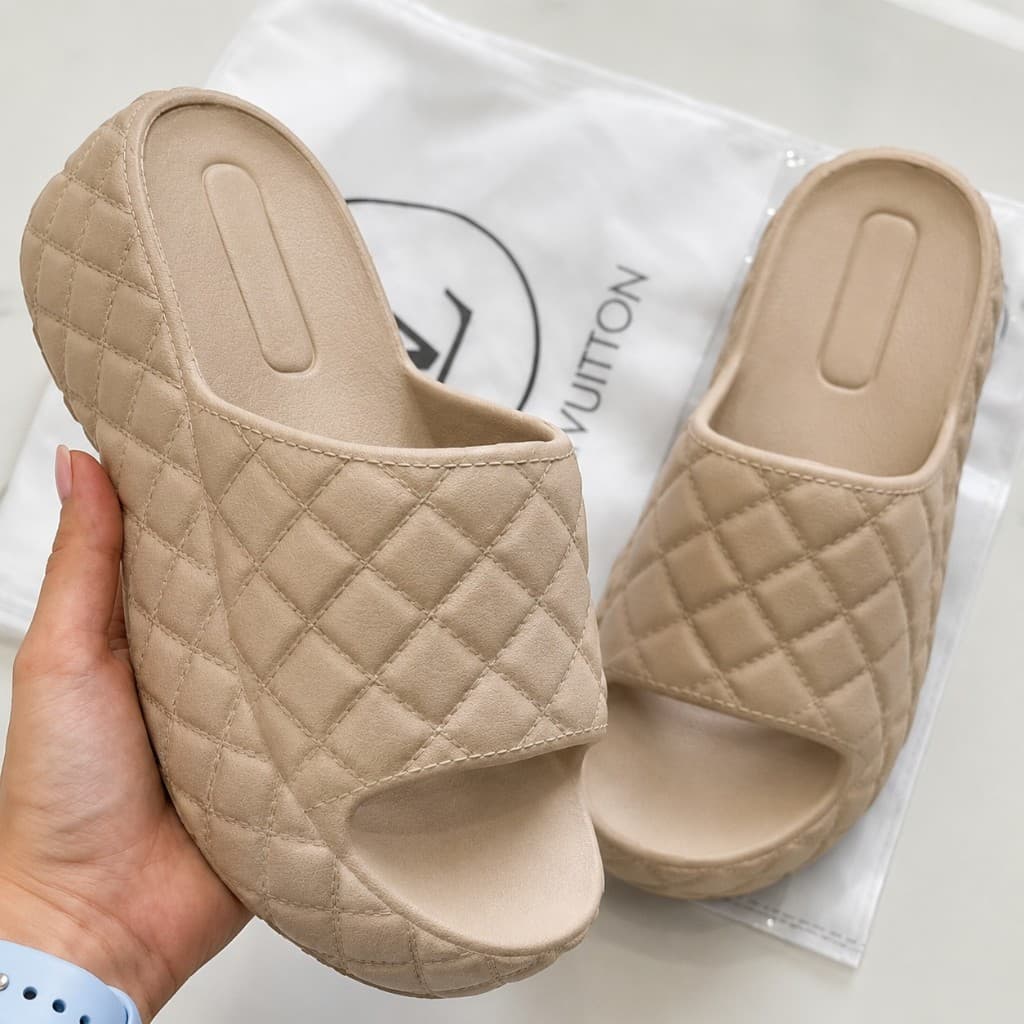 Chinelo tamanco Eva channal em Eva saltinho Leve