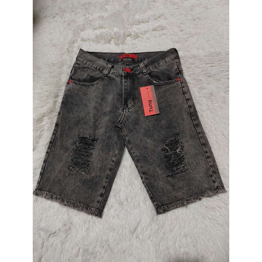 Cinza  Todos    Ajuste Regular    Retalho    shorts