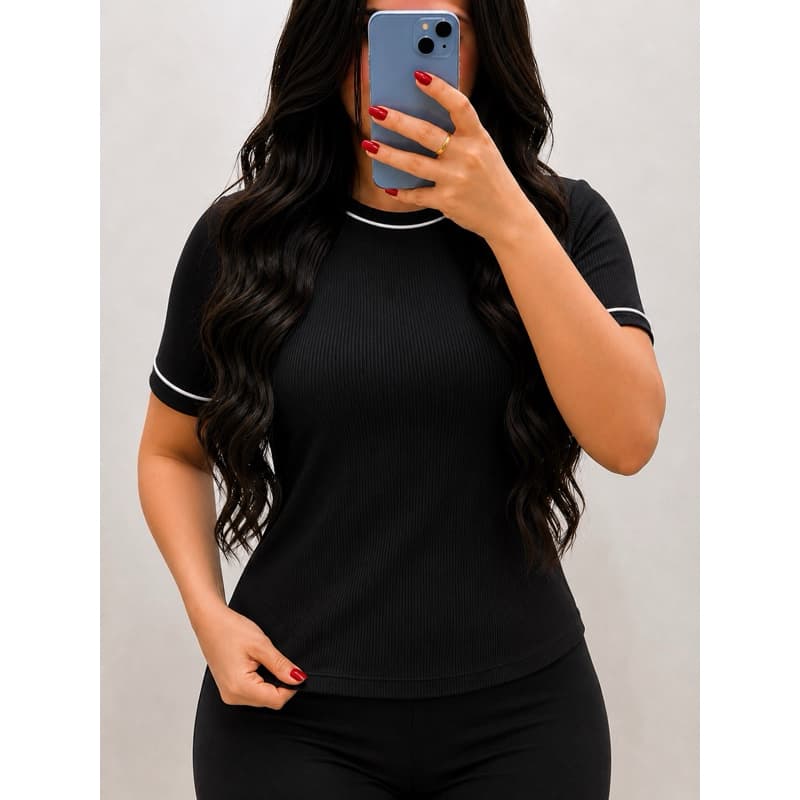 Blusa Feminina Básica Blusa Para o dia a dia Blusa Manga Curta