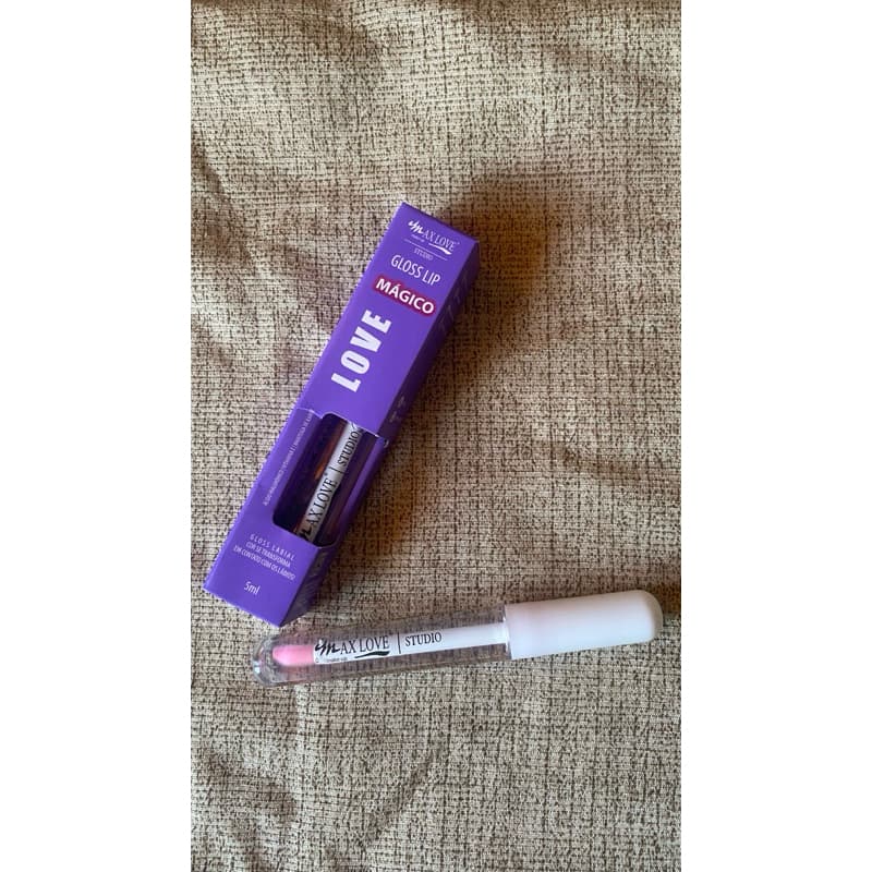 Gloss Volumoso Mágico Max Love Lip Gloss Muda de Cor com pH Efeito Plump Hidratante