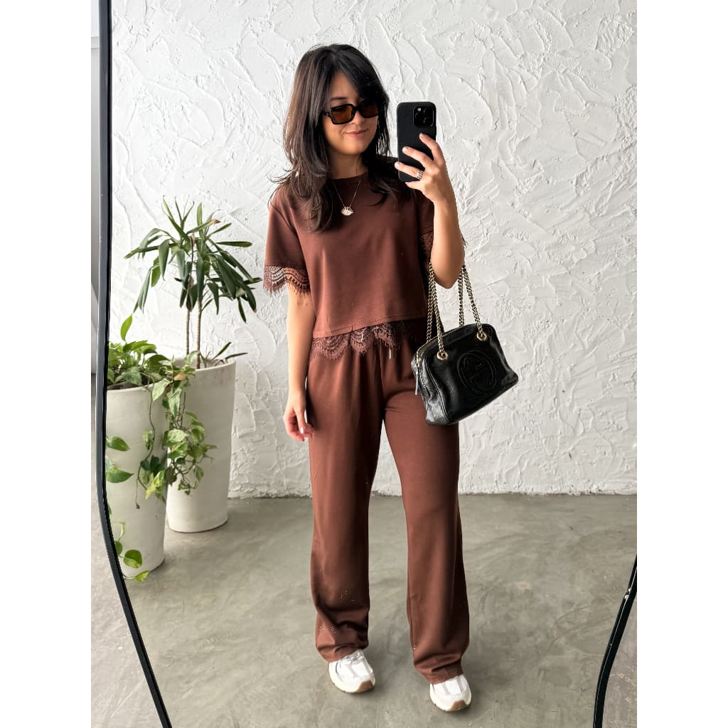 Conjunto Feminino Comfy Confortável Inverno Elegante Calça e Blusa Com Renda
