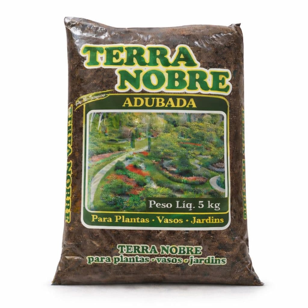 Terra Vegetal Adubada 5kg Terra Nobre Pronta para Uso em Vasos Jardins Hortas e Quintais