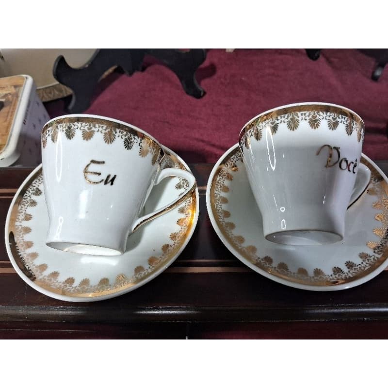 Par de Xícaras de Café “Eu & Você” – Porcelana Schmidt ✨