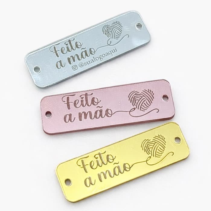 Tag Retangular Personalizada 3x1cm em Acrílico Espelhada com Logo Furo/Sem Furo