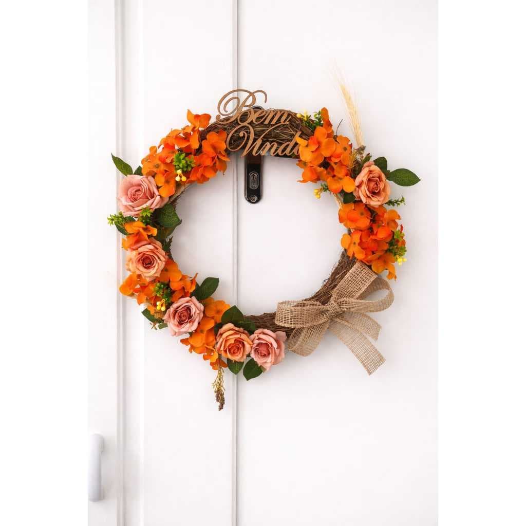 Guirlanda de Porta Bem Vindo com Flores Laranja e Laço Rústico | Decoração Artesanal para Entrada