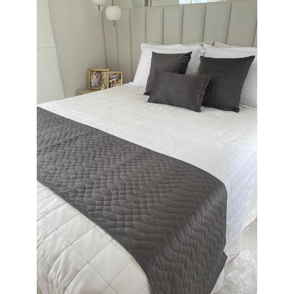 Kit Peseira + Capas de almofadas 4 Peças Decorativa/Sofá/Cama