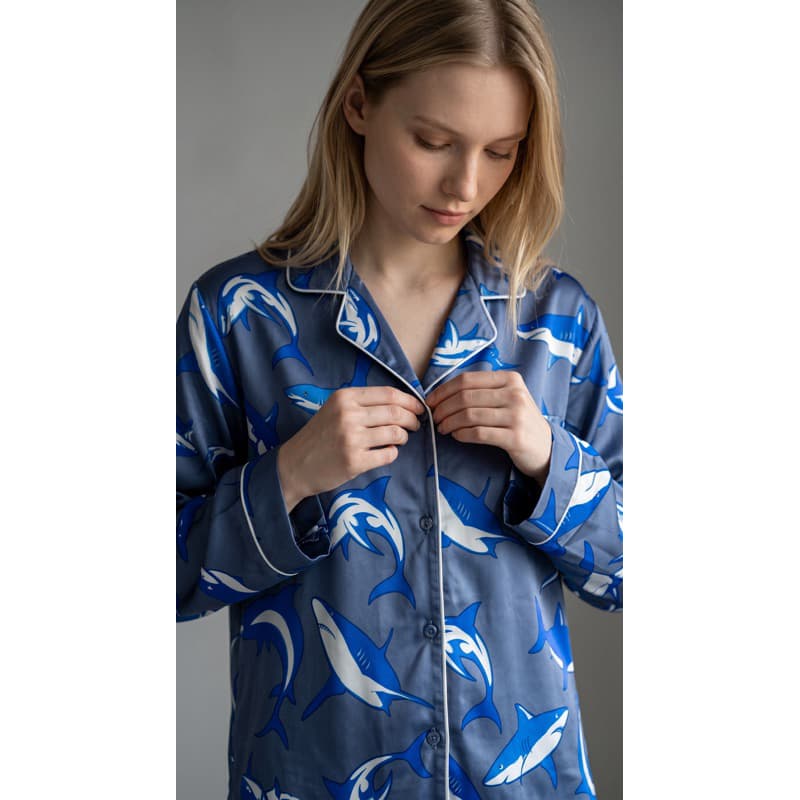 Conjunto de Pijama Feminino em Cetim de Luxo – Estampa Tropical Blue