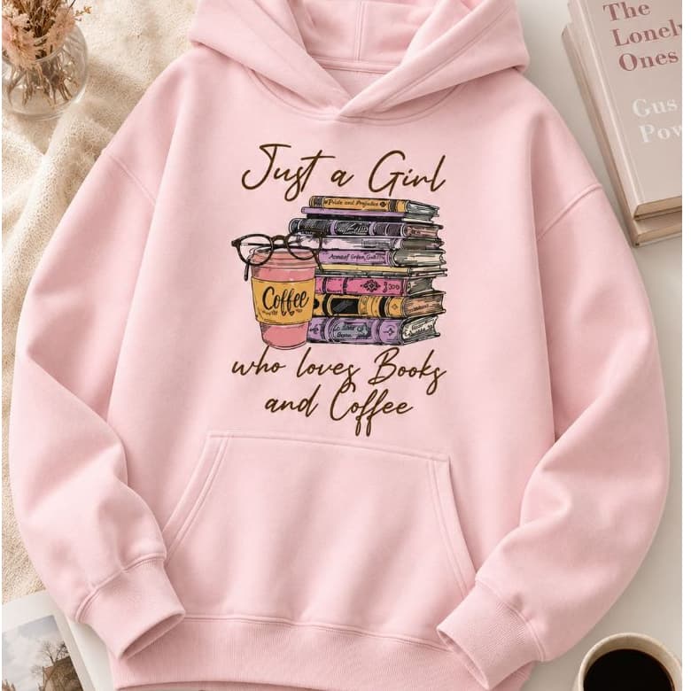 Moletom Feminino Livros e Café Just a Girl Who Loves Books and Coffee Oversized Flanelado Tumblr